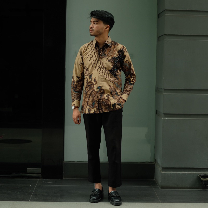 Batik Ayman - DAMAR | Kemeja Batik Pria Katun Solo Halus