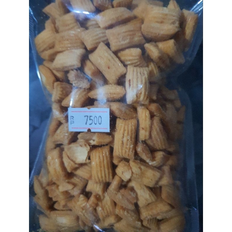 

Snack pang - pang makanan ringan halal 170 gram