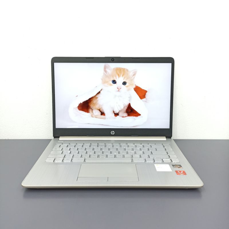 Laptop HP 14s-dk0158AU AMD Ryzen 5 3500U 8GB SSD 512GB LIKENEW