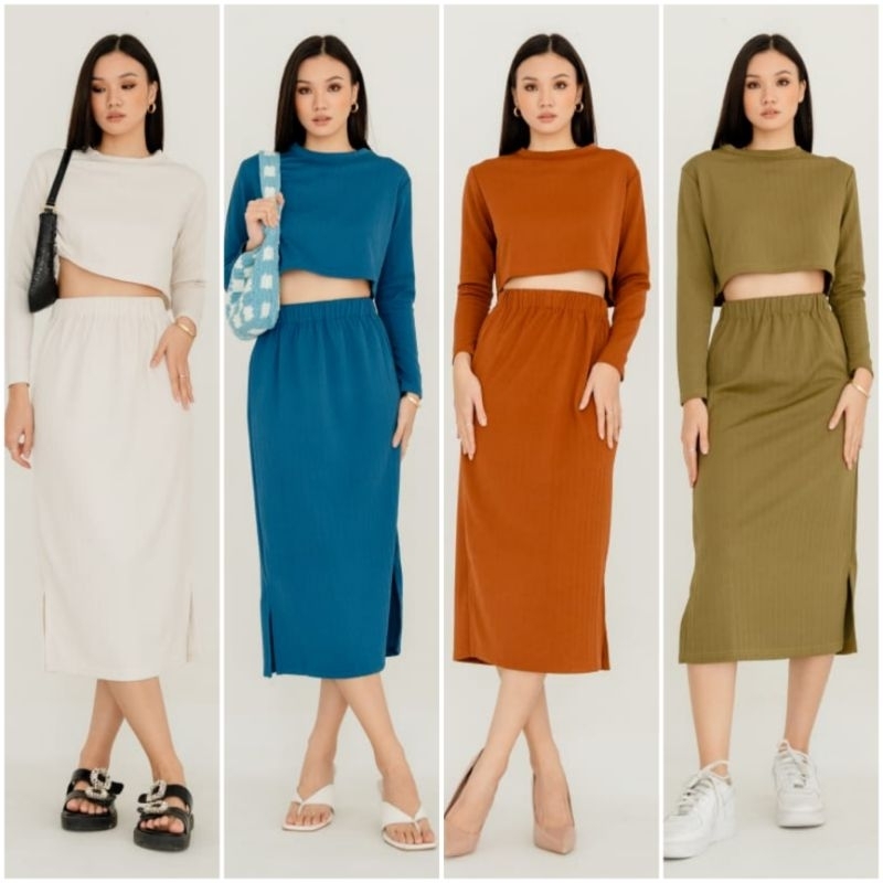 ♡ PREMIUM ♡ ORIGINAL ! SORAYA 2 IN 1 KNIT TEXTURED SET LONG SLEEVE CROP BLOUSE WITH SLIT MIDI SKIRT / SETELAN ATASAN &amp; ROK SELUTUT