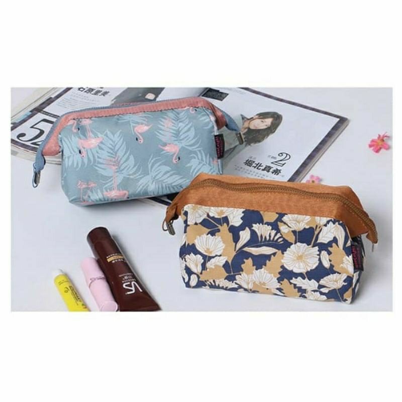 Charming Water Resistant Cosmetic Cube Pouch Tas Kosmetik