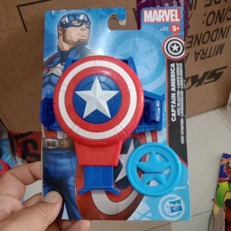 Marvel Captain America Disc Blaster