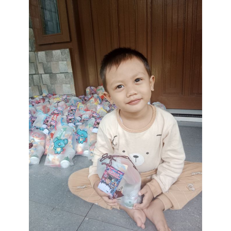 

paket snack ultah, khitan, syukuran, hampers lebaran, natal, imlek dll murah berkualitas