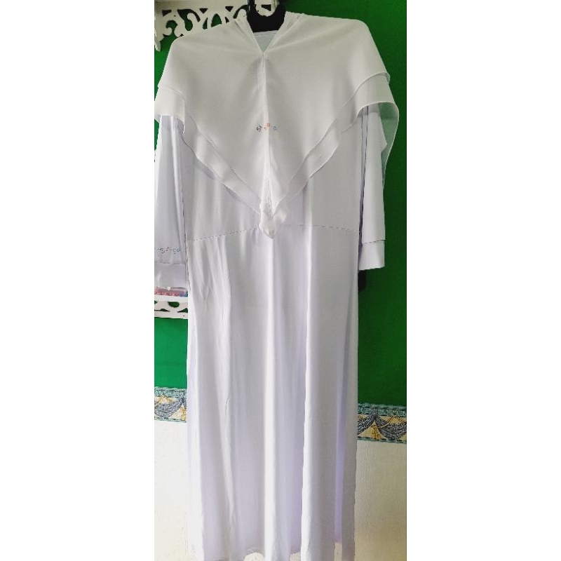 Set DressKhimar look like sisesa PUTIH.