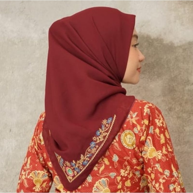 Jilbab Bordir Seragam Batik PPNI , Terbaru