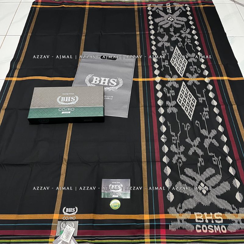 Sarung BHS warna Hitam Bronze motif batik