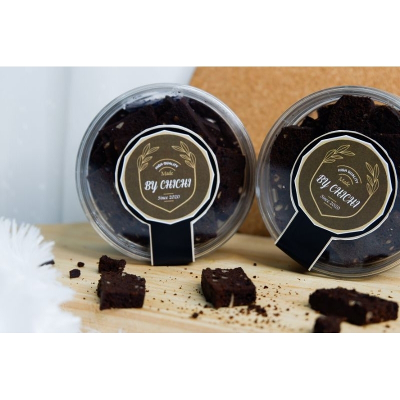 

Brownies Kering by Chichi