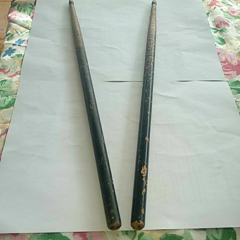 Stick drum Black Widow