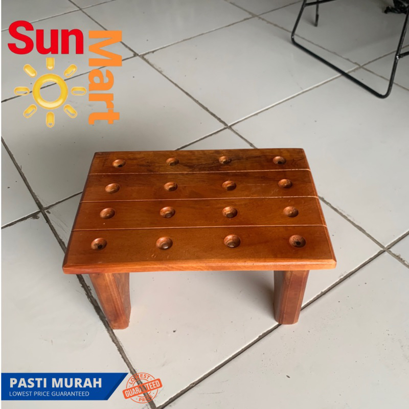 Kursi Jongkok Kayu 15 Cm Lubang / Kursi Dapur Pendek Cuci Baju