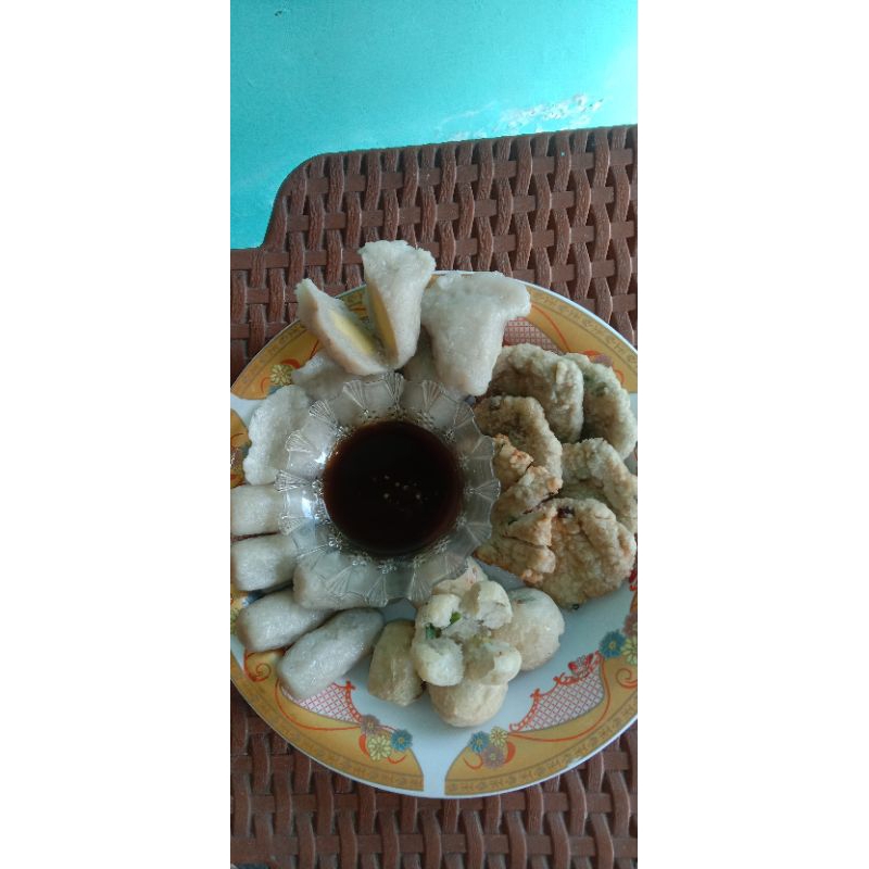 

Pempek Ikan Tenggiri