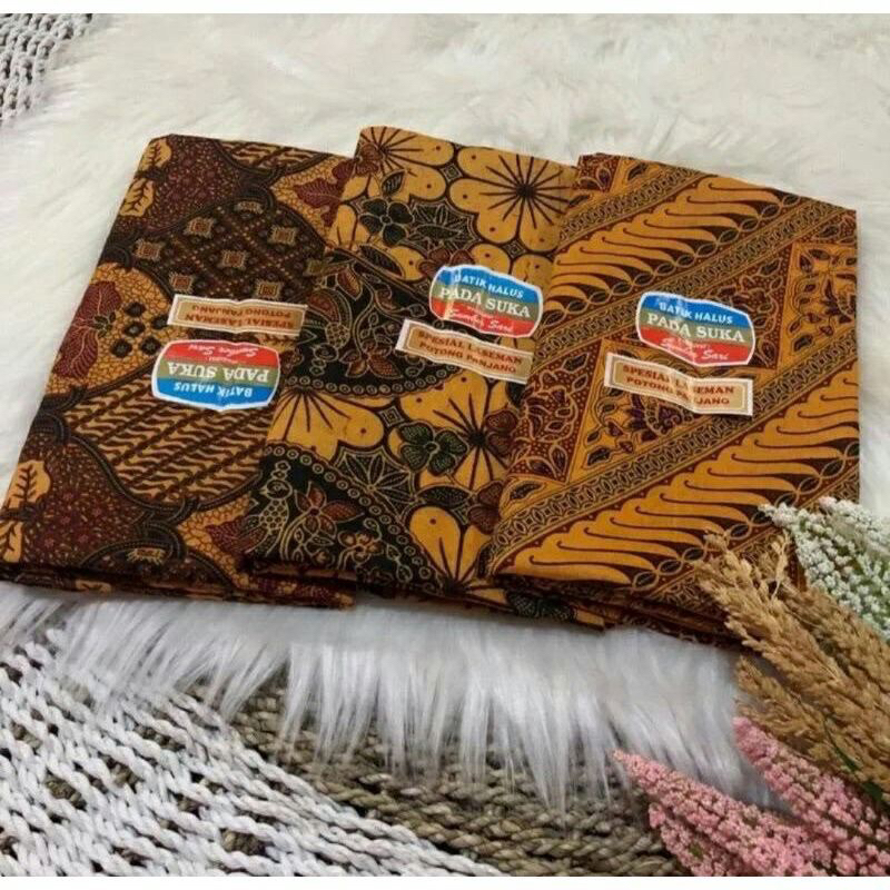 KAIN PANJANG BATIK PADASUKA SAMPING KEBAT PANJANG TAPIH