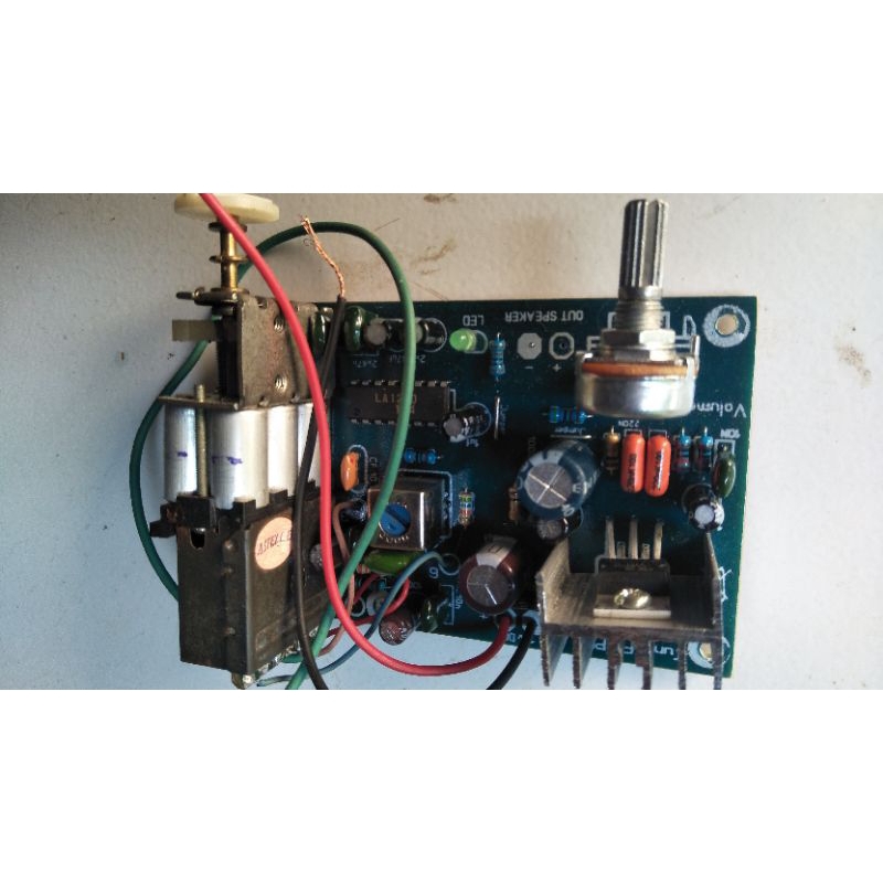 Tuner Fm Dengan Mini Ampli 2003