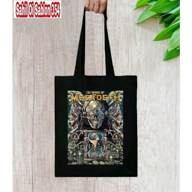 TOTE BAG BAND MEGADETH  Totebag Band metal Tote bag Hitam distro kanvas katun Resleting tas jinjing 