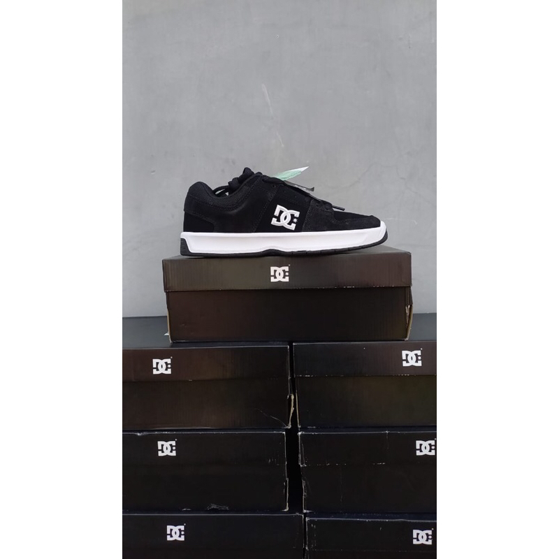 DC LYNX ZERO BLACK (BNIB)