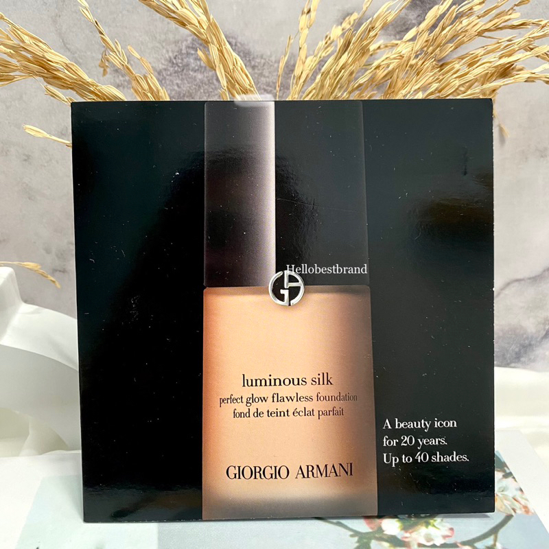 Giorgio Armani Luminous Silk Foundation