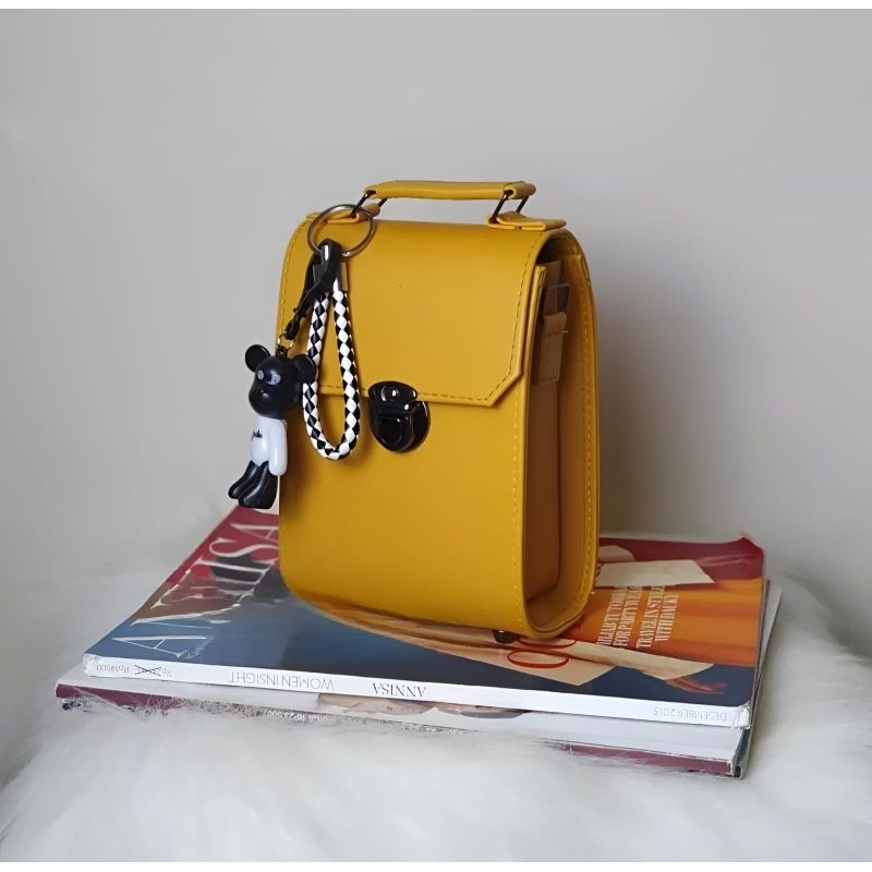 Tas Selempang Mini HP Lolita Miniso