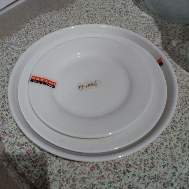 piring keramik  putih polos nakami