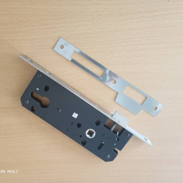 mortise lockcase swing 40 mm Glatino Premium Black Hitam Sus 304 Body Swing Kunci Pintu Glatino Garansi 10 TAHUN Sus 304 lockcse roller body swing kunci pintu lockcase swing besar Body swing back40 mm lebar 6,5cm kunci pintu hndle pintu dlmn pintu