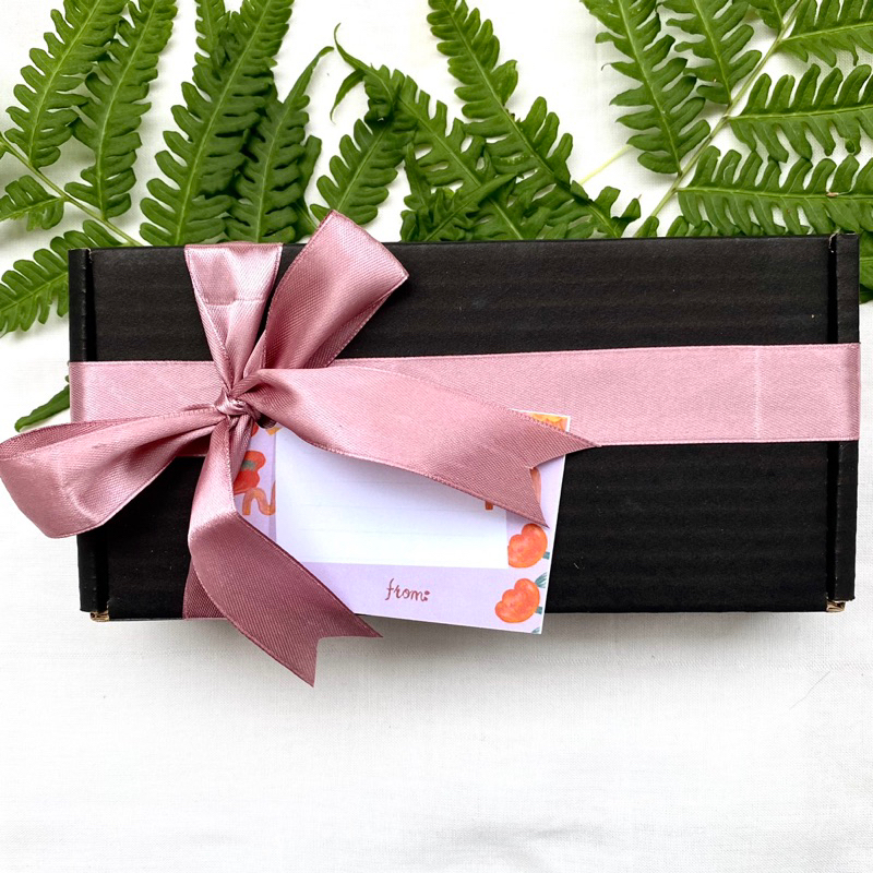 

BOX 20X10X5/ GIFT BOX/ KOTAK KADO/ BOX HAMPERS