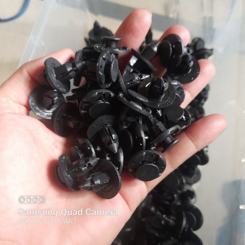 kancing clip klip bemper avanza nissan suzuki baleno agya ayla x-trail datsun luxio xenia original