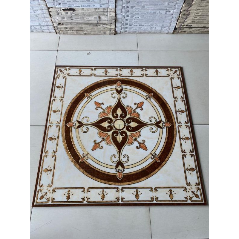 Granit Pola Decorativ 120x 120