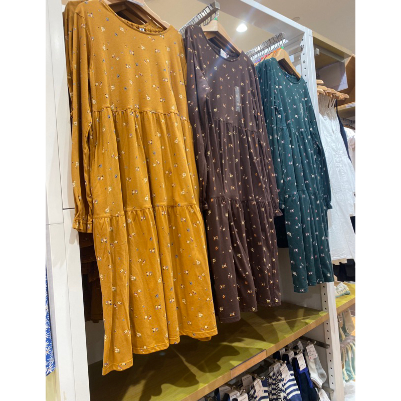 UNIQLO Dress lengan panjang anak perempuan