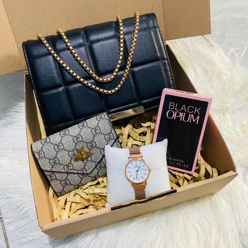 

{GB BLACK} HAMPERS PREMIUM CEWEK / KADO PACAR / ULANG TAHUN / ANNIVERSARY / WISUDA