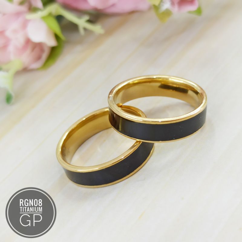 Cincin Titanium Hitam RGN08