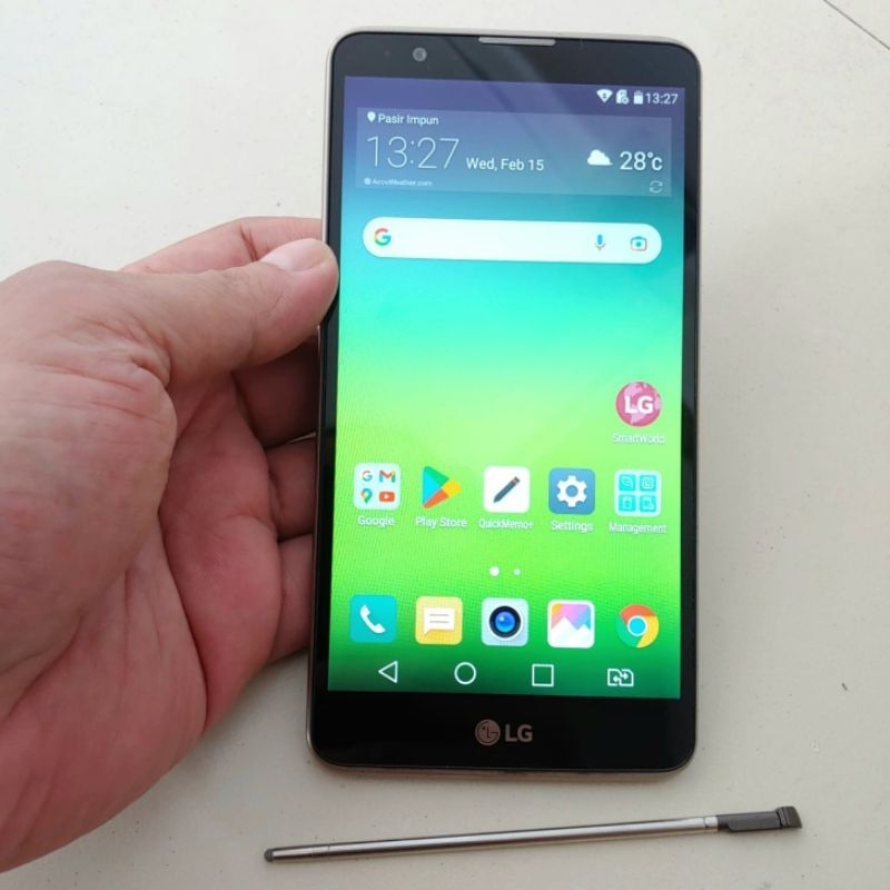 LG Stylus 2 LTE 4G Dual Sim RAM 2 GB Ex Garansi Resmi LG Indonesia