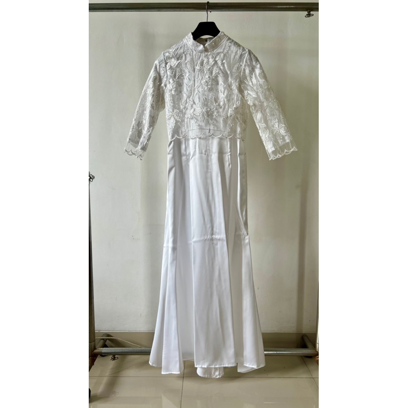 DRESS PUTIH NIKAHAN LENGAN PANJANG CANTIK (PRELOVED)