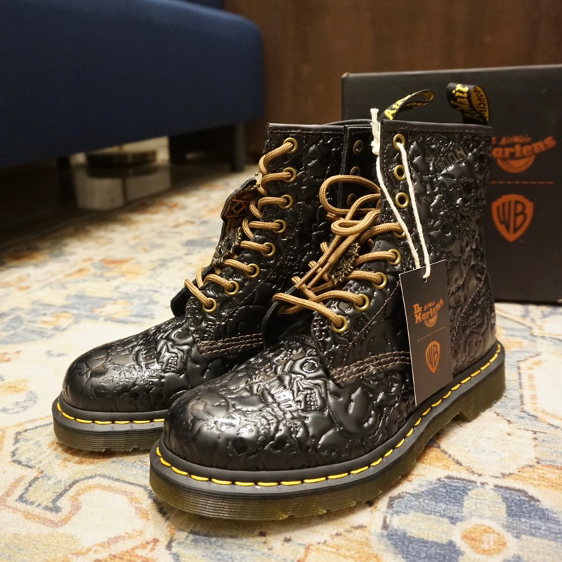 DR. MARTENS 1460 WARNER BROS THE GOONIES BLACK EMBOSSED SMOOTH UNISEX ORIGINAL BNIB