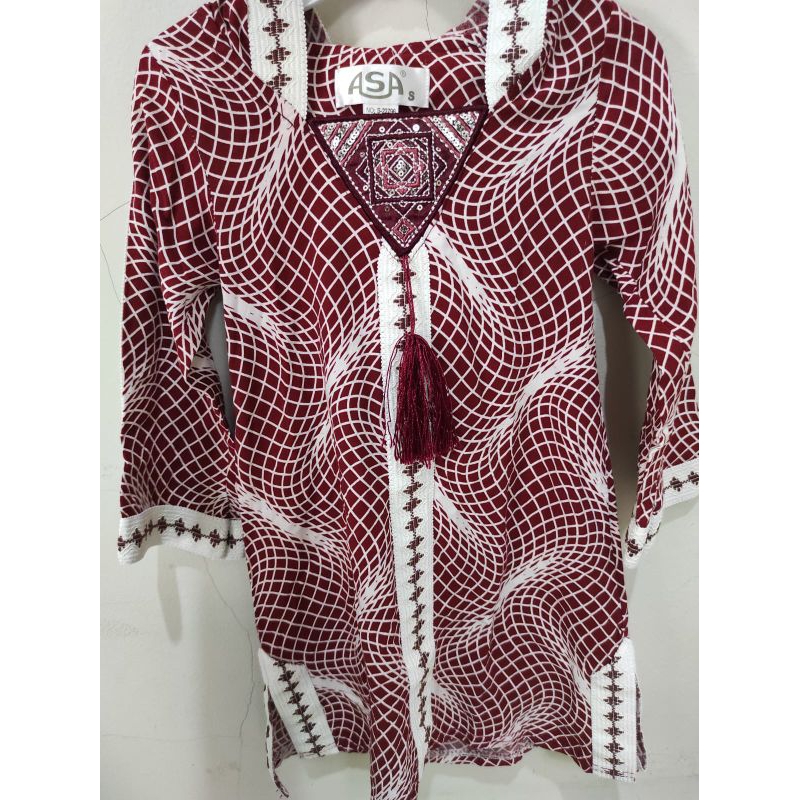 Preloved Baju Muslim Gamis Abaya Arab Anak Hoodie Maroon Size 1-2 Tahun