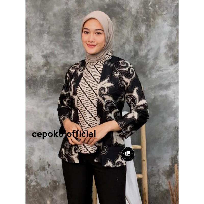 Blouse Batik Kerja Wanita Motif Kangkung Hitam