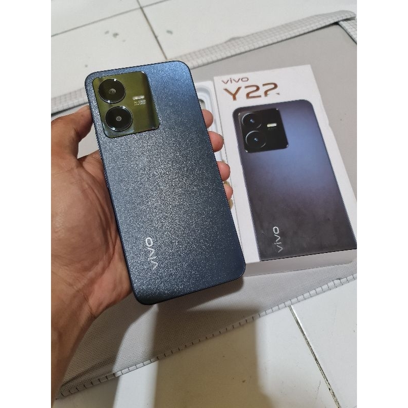 vivo y22 6/128 second lengkap mulus