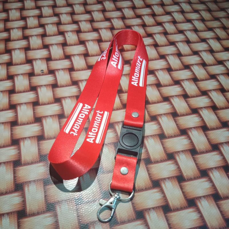 

Tali id card lanyard Alfamart lebar 2 cm bisa cod ready stok pree cesing bening