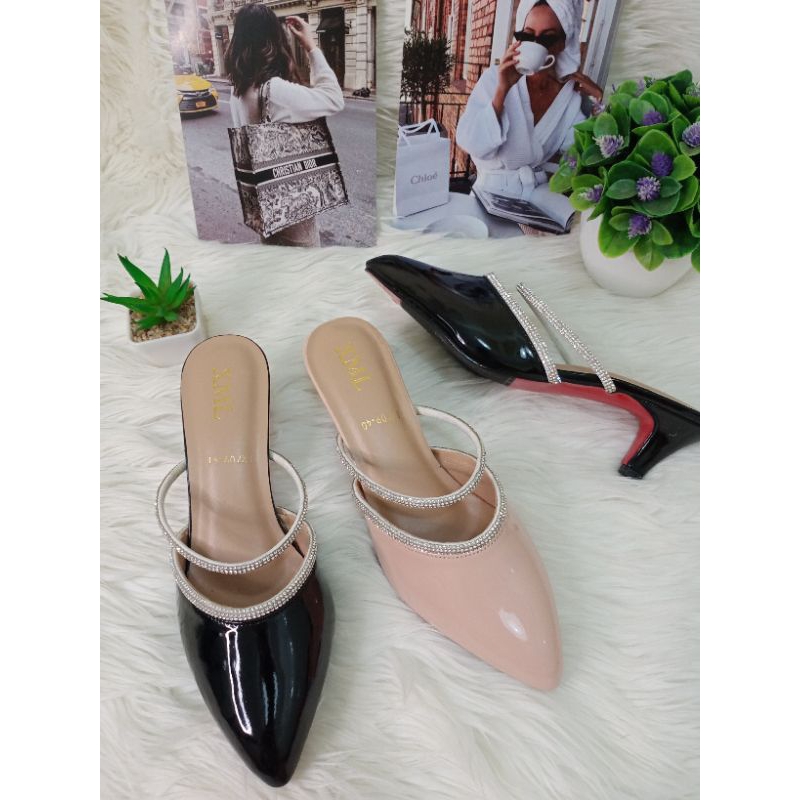 sepatu heels XML FR709