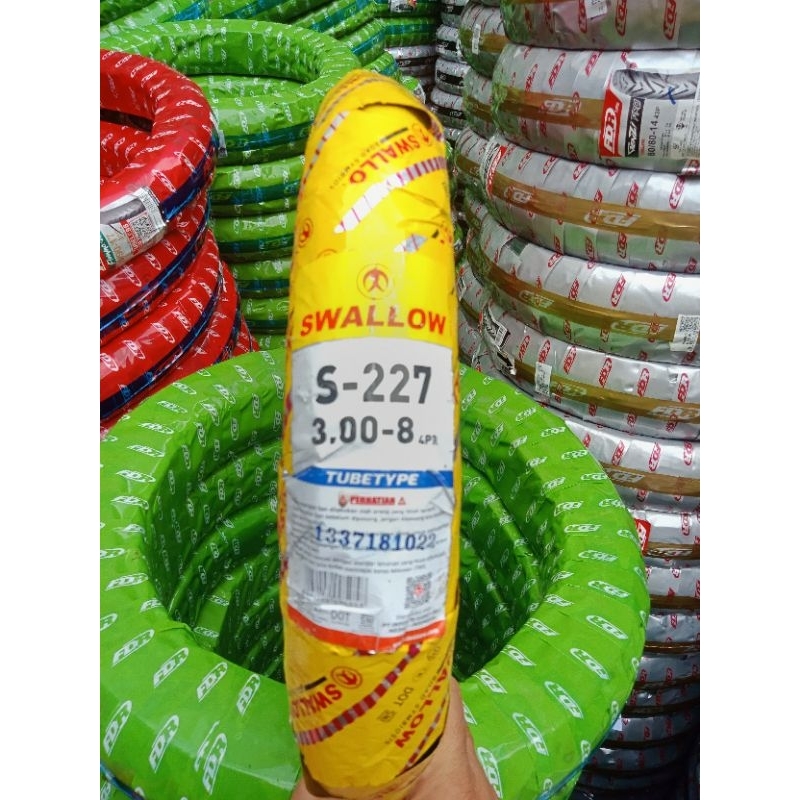 BAN VESPA MERK SWALLOW S-227 UKURAN 3.00 RING 8 TUBE TYPE /NON TUBLES, BAN BARU, ORIGINAL