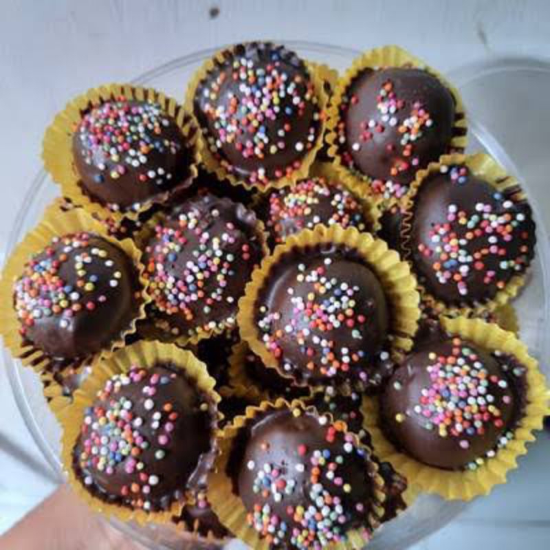 

Kue kering bola coklat 250gr dan 500gr