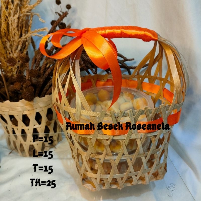 Besek Anyaman Bambu Keranjang Bambu Unik