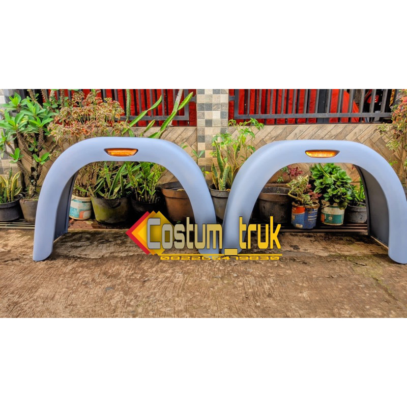 slebor belakang truk model lampu sein