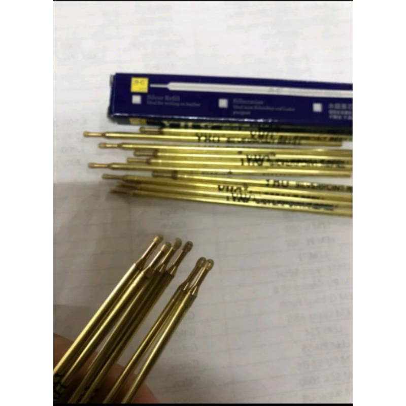 

silver pen putih penanda bahan /gambar pola