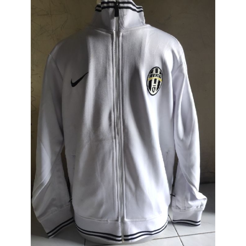 TRACKTOP JUVENTUS JACKET GRADE ORI 2012 PUTIH NEW