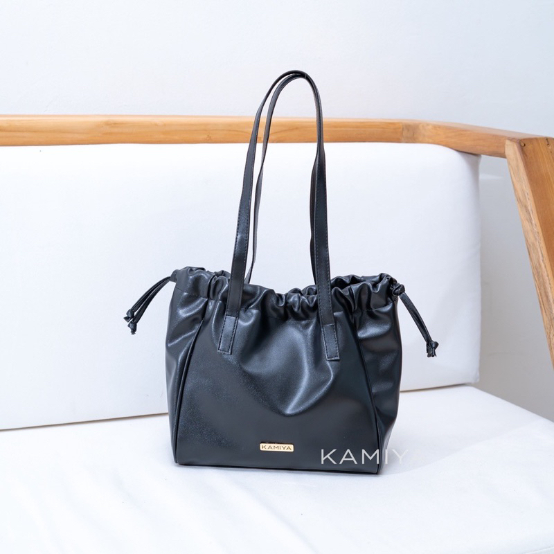 (Kamiyastuff) Marion Tote Bag -  Free Goodie Bag  Tas Bahu Wanita Namikita