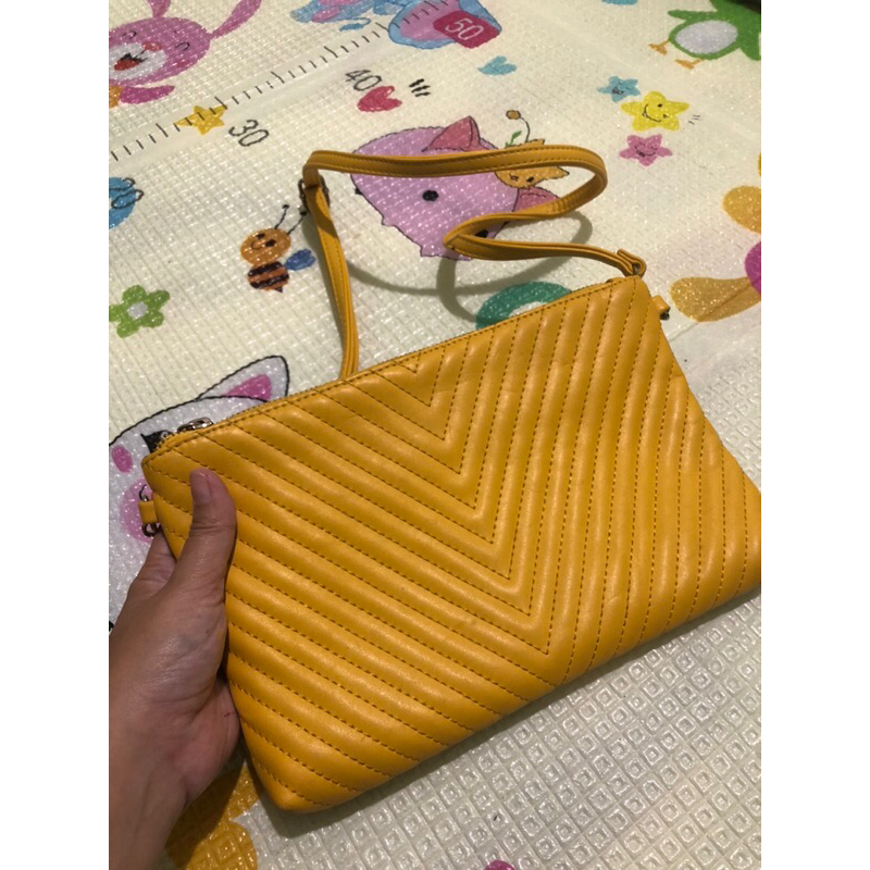 TAS SATTA CHERA PRELOVED