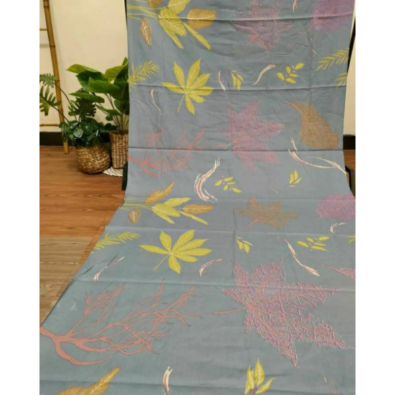 TERLARIS KAIN BATIK LAWEYAN SOLO DAUN ECOPRINT ABU KODE 146