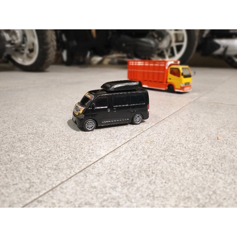 miniatur Daihatsu Grandmax