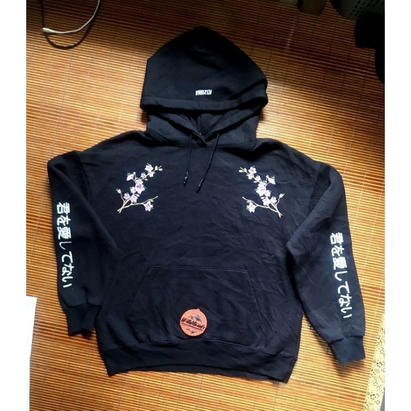 Sweater Hoodie TARGETTO Pullover Hitam Motif Sukajan Bordir