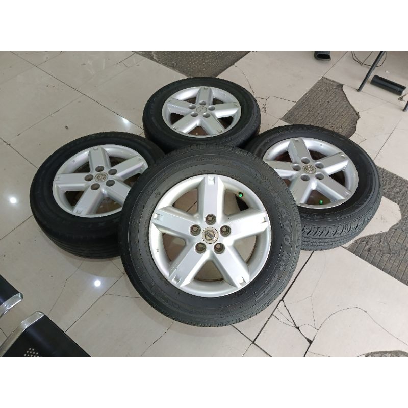 Velg bekas murah ori nissan x trail ring 16 plus ban 215/65/16 maxis