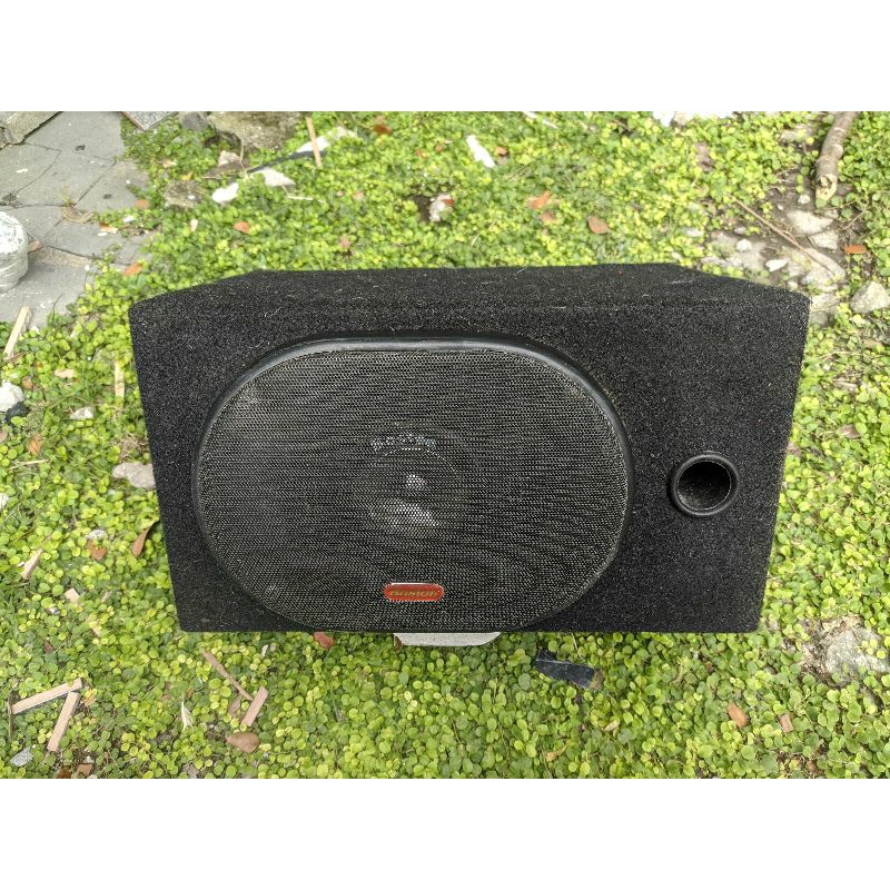 Subwoofer boston oval+ Box