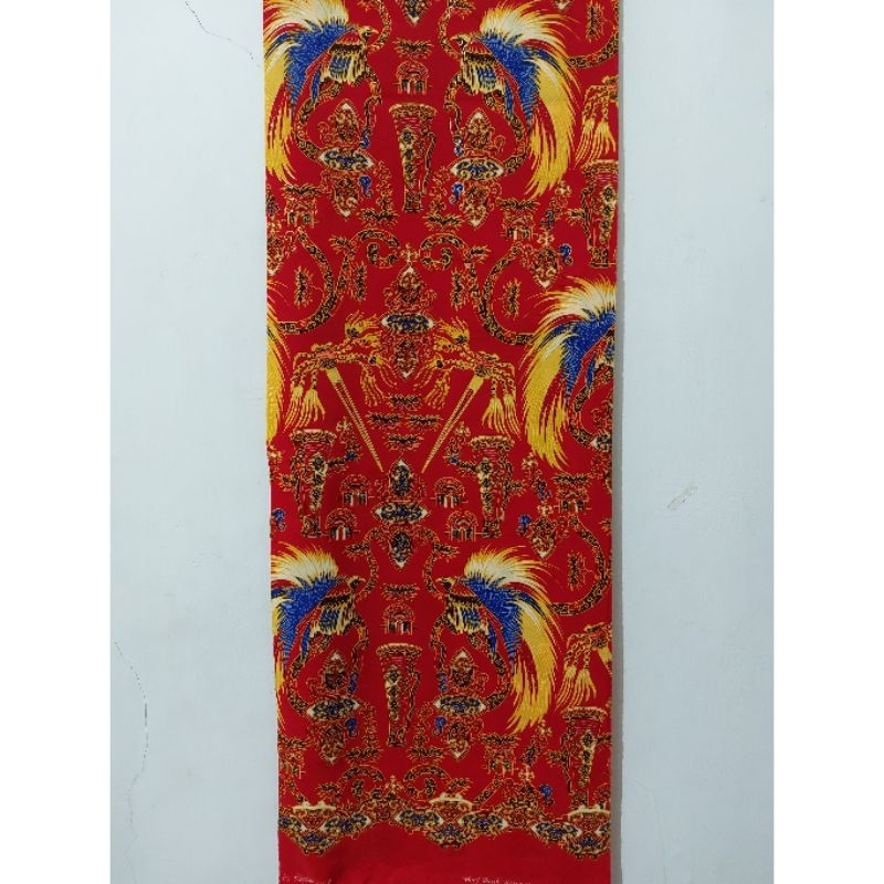 Kain Batik Semi Sutra Motif Papua 51110 Merah